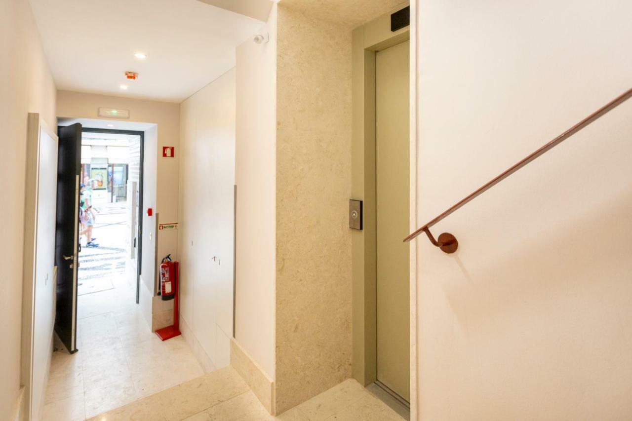 Joivy Wonderful 2Br Flat In The City Centre Lisbona Esterno foto
