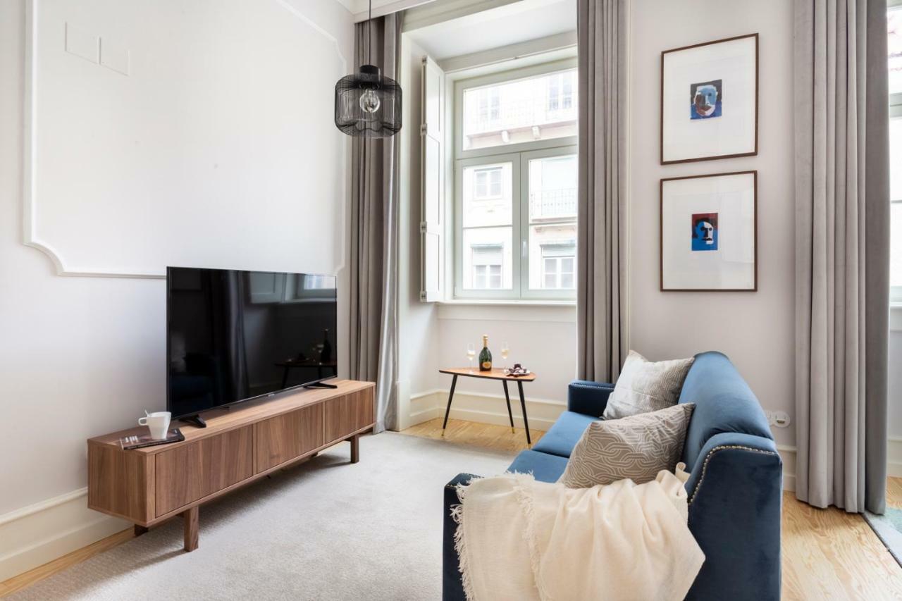 Joivy Wonderful 2Br Flat In The City Centre Lisbona Esterno foto