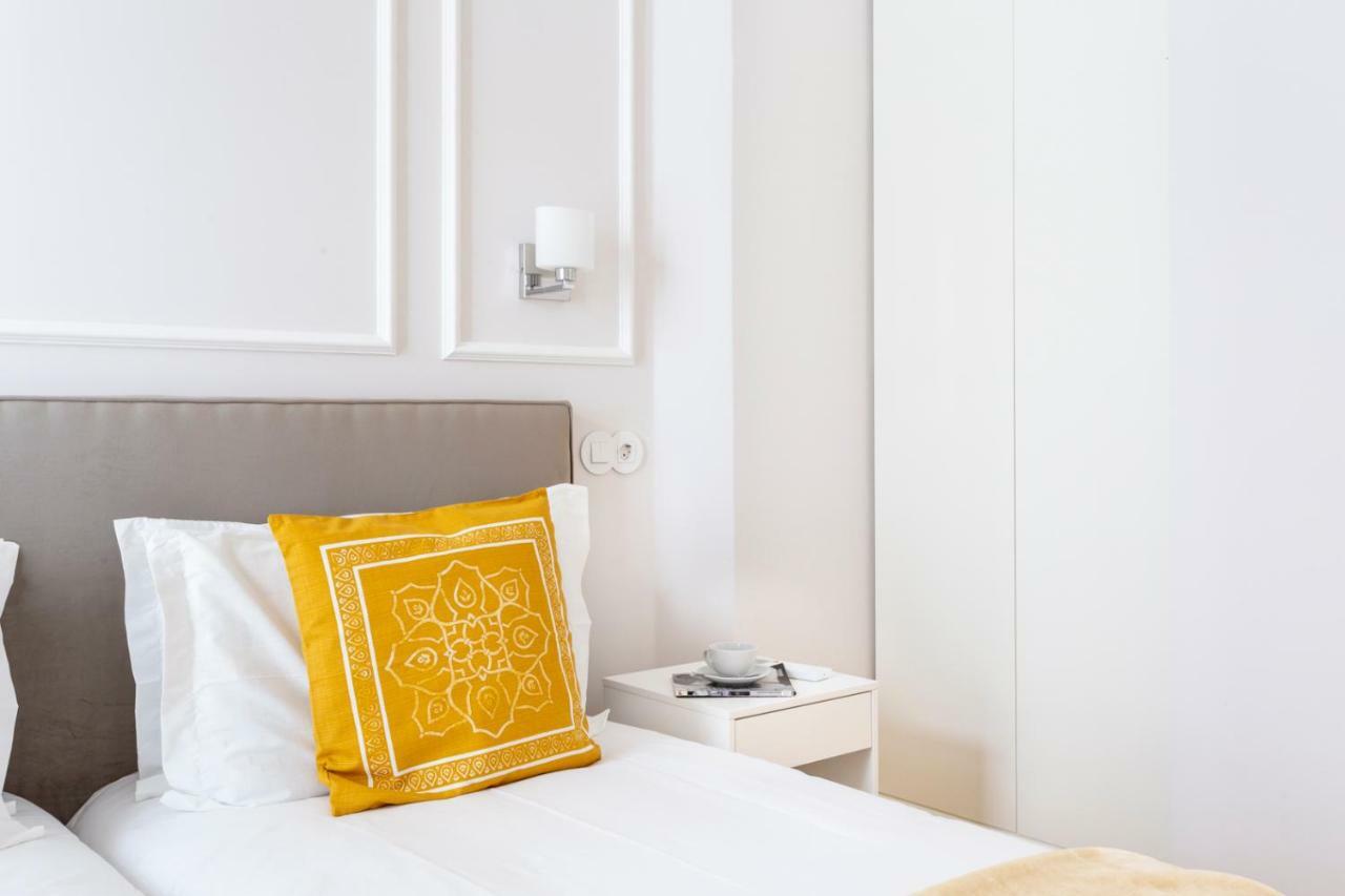 Joivy Wonderful 2Br Flat In The City Centre Lisbona Esterno foto